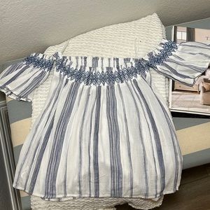 MISS ME Off The Shoulder Blouse